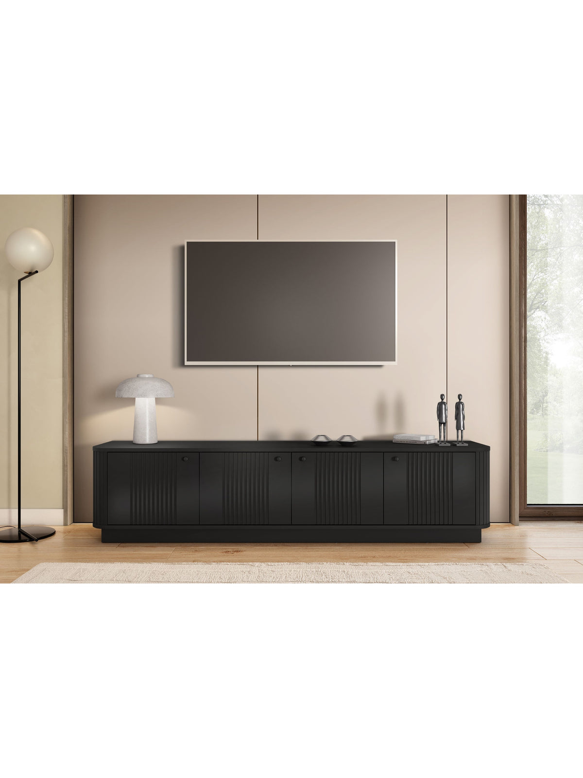 Fekete Vesper 4D 187 cm TV szekrény bordázott ajtókkal és fekete fogantyúkkal