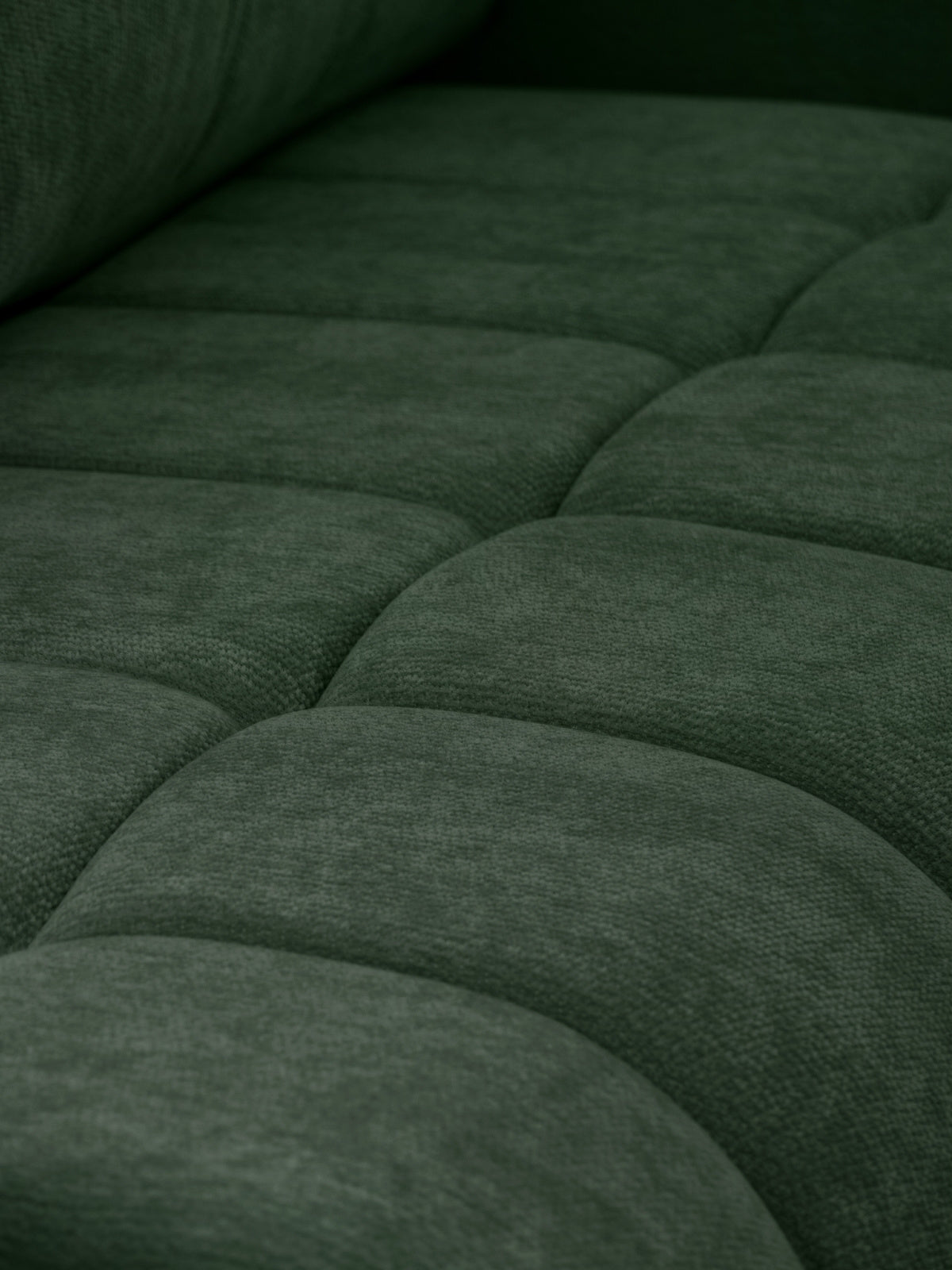 Lutario kanapé zöld chenille Vibe 39 steppelt ülőfelülettel, anyag részlet