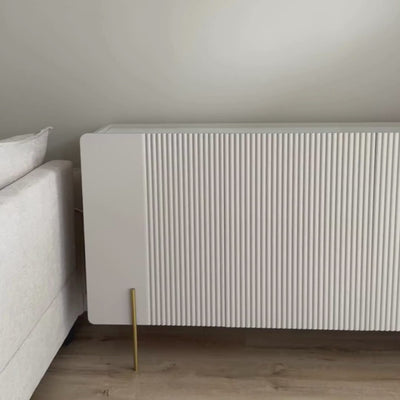 Komoda Malmi 150 cm trzydrzwiowa - czarny mat / czarne nóżki