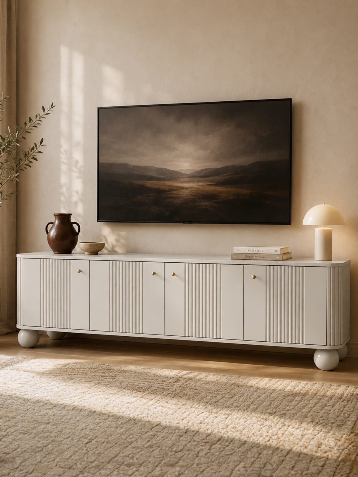 Vesper 4D TV szekrény 187 cm kasmír bordázott frontokkal és arany fogantyúkkal